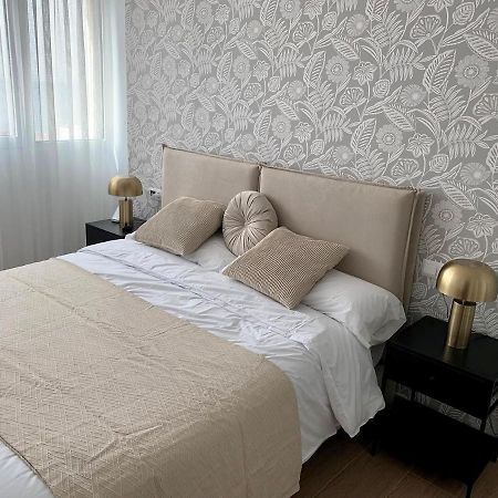 Don Gustavo Modern Apartment, Sea Views & Pool بينالماذينا المظهر الخارجي الصورة
